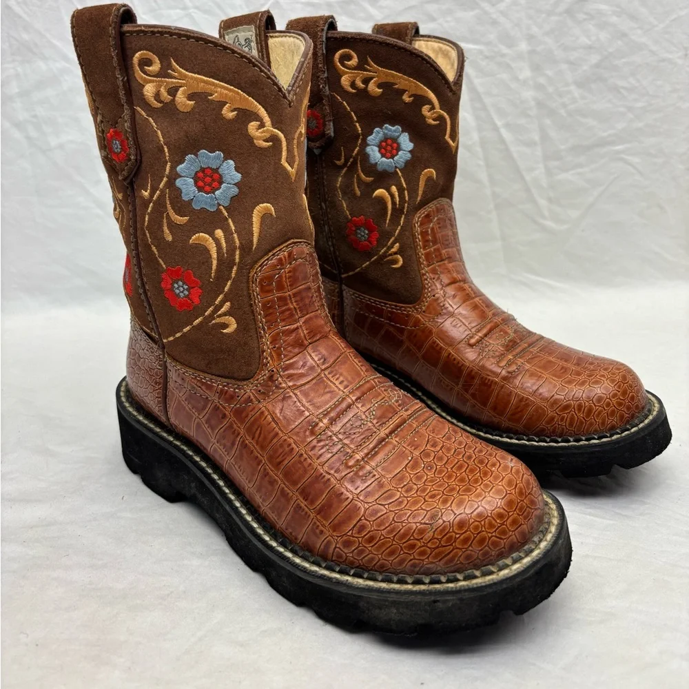 Ariat Women’s Brown Embroidered Western Work Boots size 6 - Picture 2 of 13